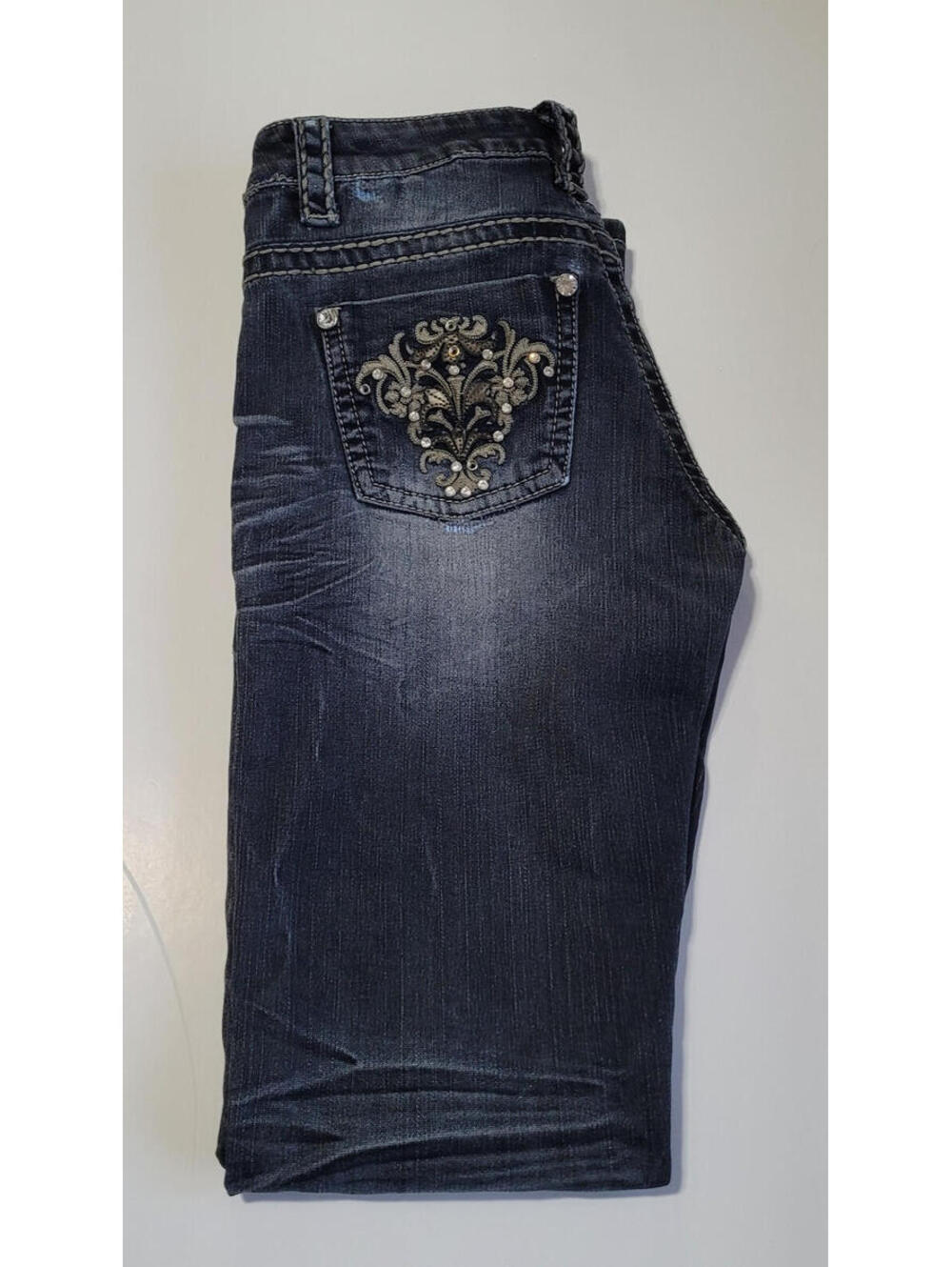 Warehouse One Premium Women’s Straight Leg Jeans Size 26 Reg Rhinestone Accent D